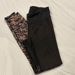 ALO Yoga Black and Vibrant Pattern Leggings